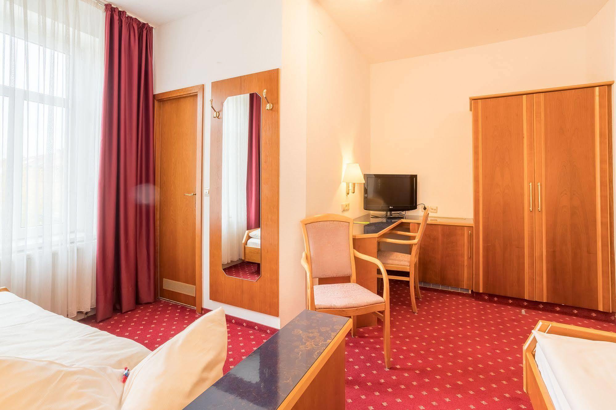 Hotel Astoria Leipzig Extérieur photo