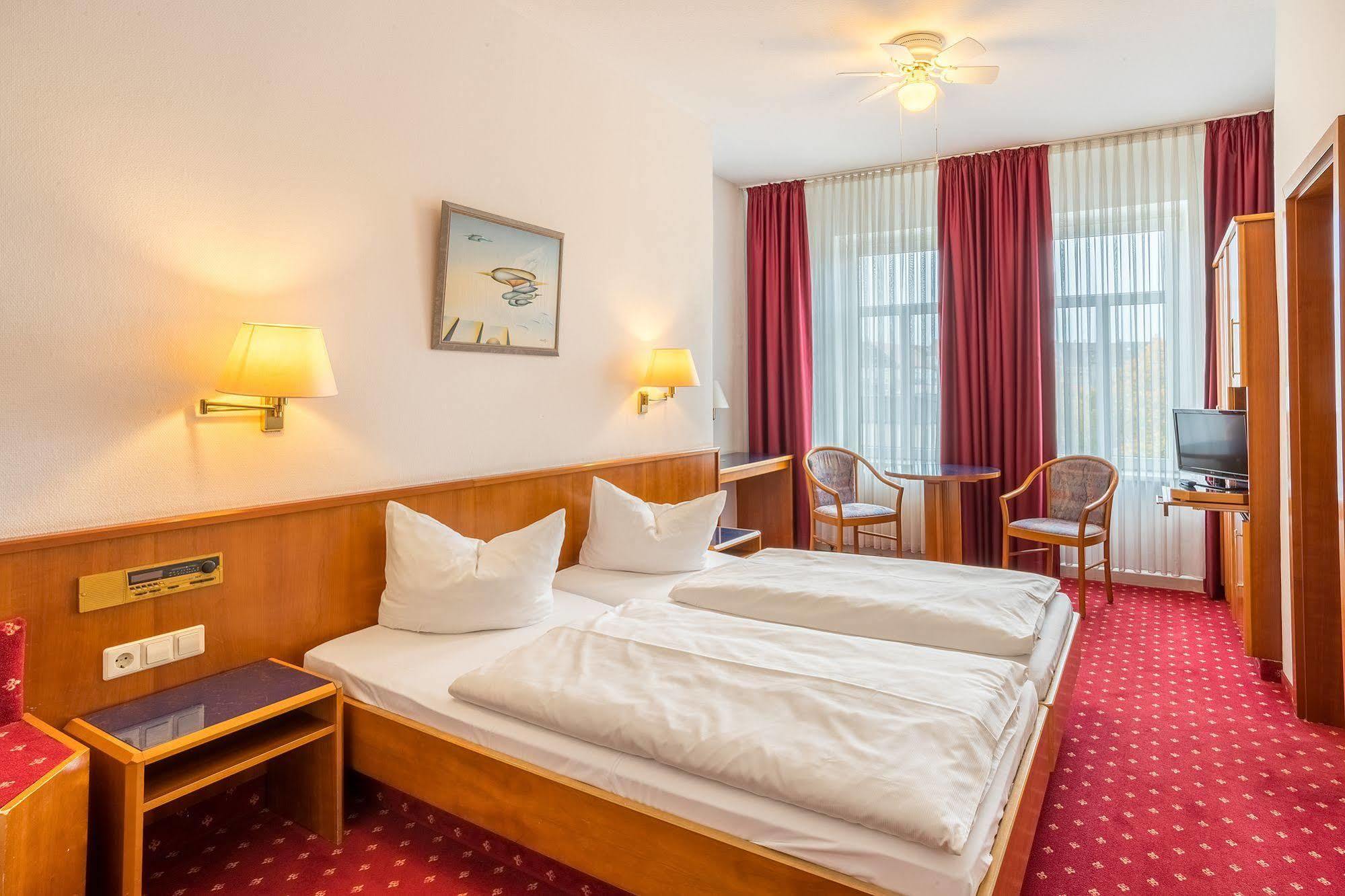 Hotel Astoria Leipzig Extérieur photo