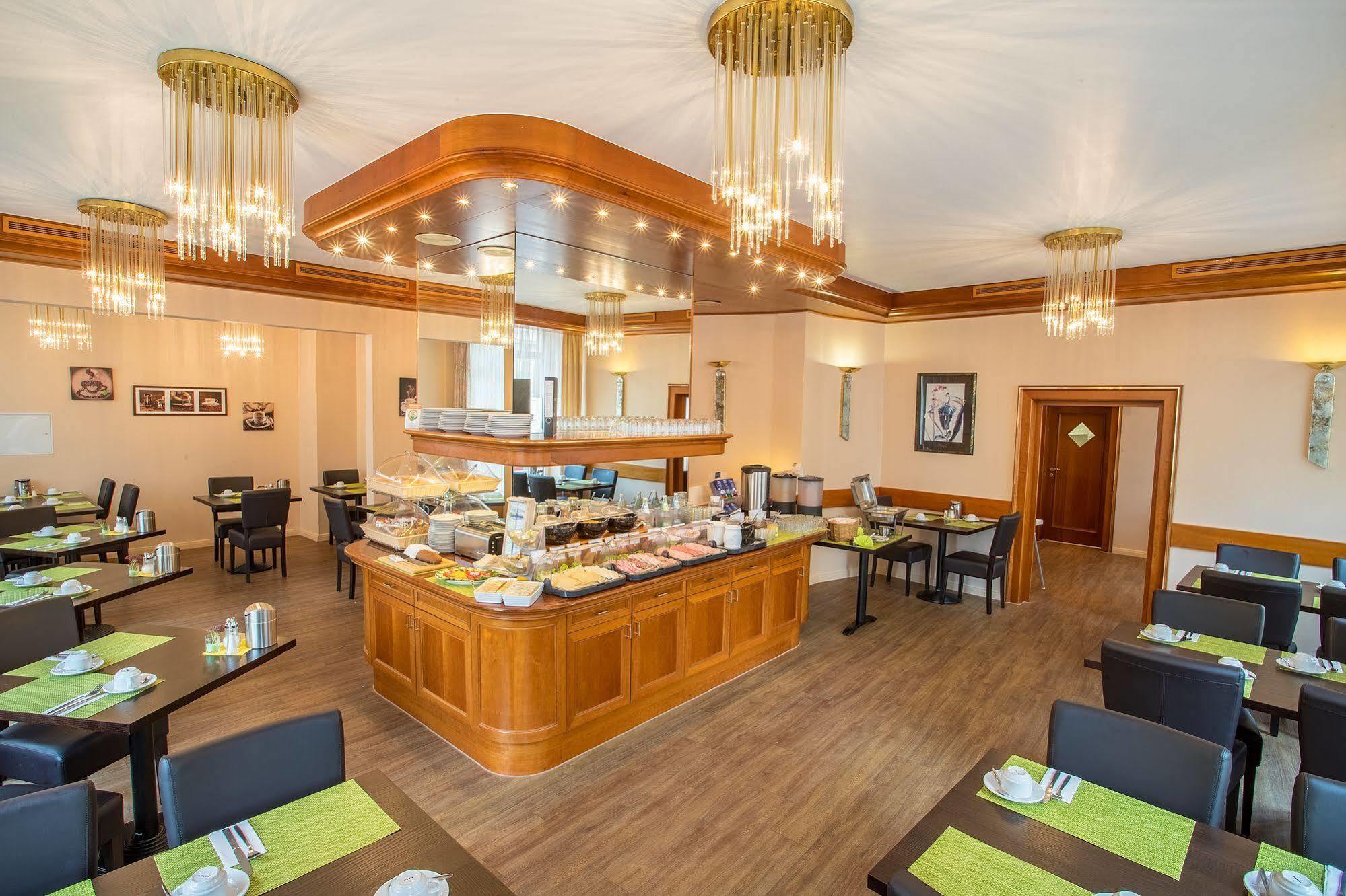 Hotel Astoria Leipzig Extérieur photo